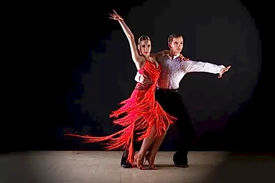 dans akademi tanıtım