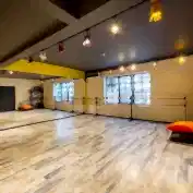 Dans Akademi Sinif Fotografi