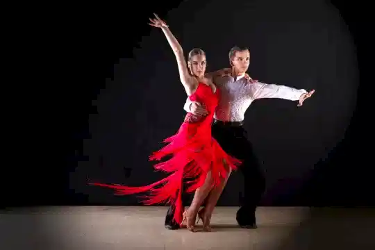 dans akademi tanıtım