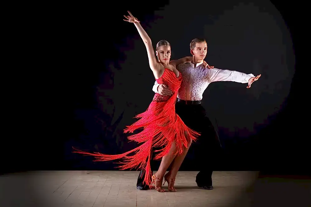 Dans Akademi Tanitim 74