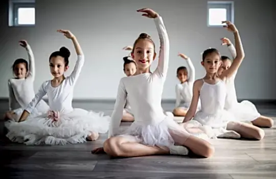 Ozel 6 12 Yas Seviyeli Bale Temel Egitimi